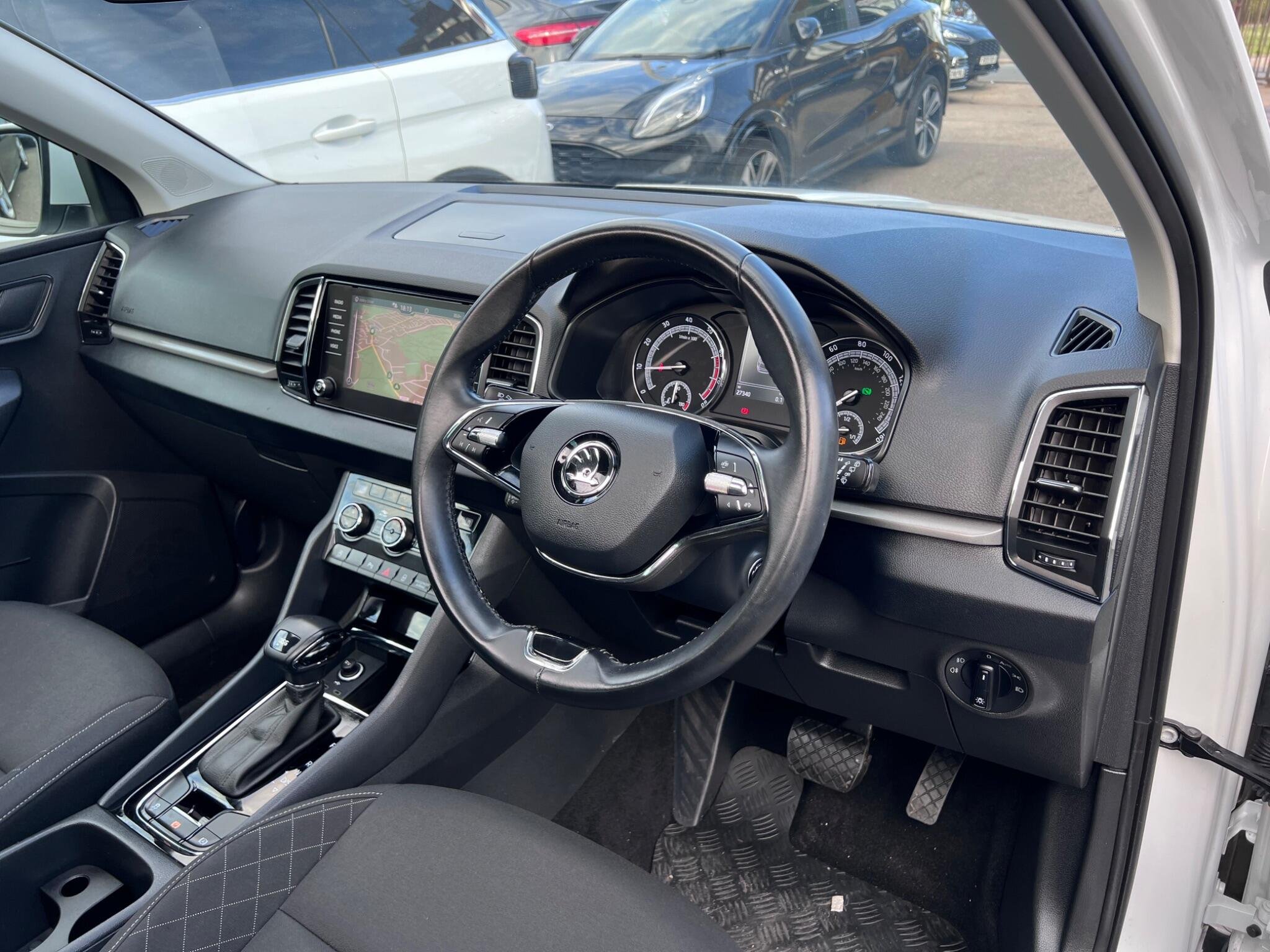 2022 Skoda Karoq thumbnail 19