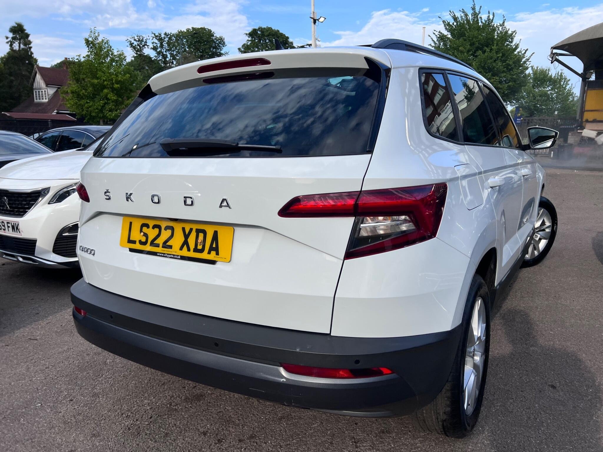 2022 Skoda Karoq thumbnail 11