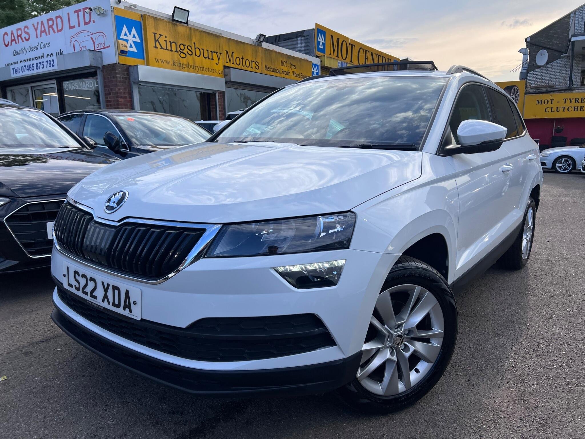 2022 Skoda Karoq thumbnail 7